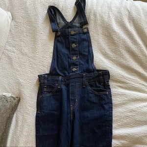 Levi’s overalls.